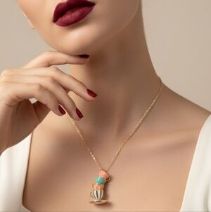 Tea Cups Necklace 50 cm